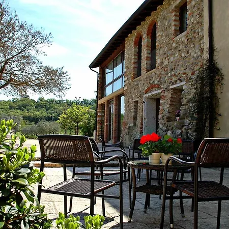 Sambuco Фермерский дом *